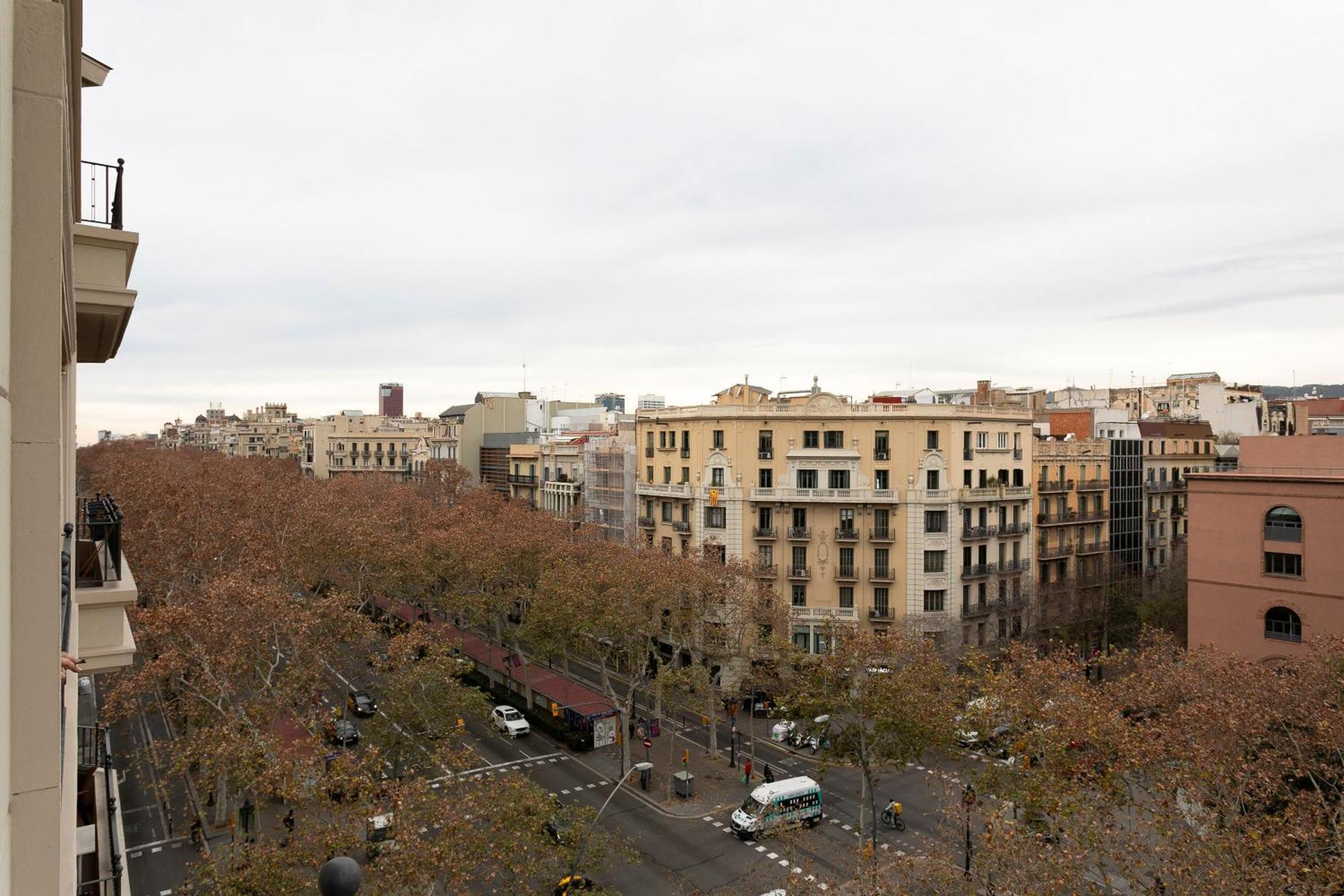 Long Term Gran Via * Barcellona